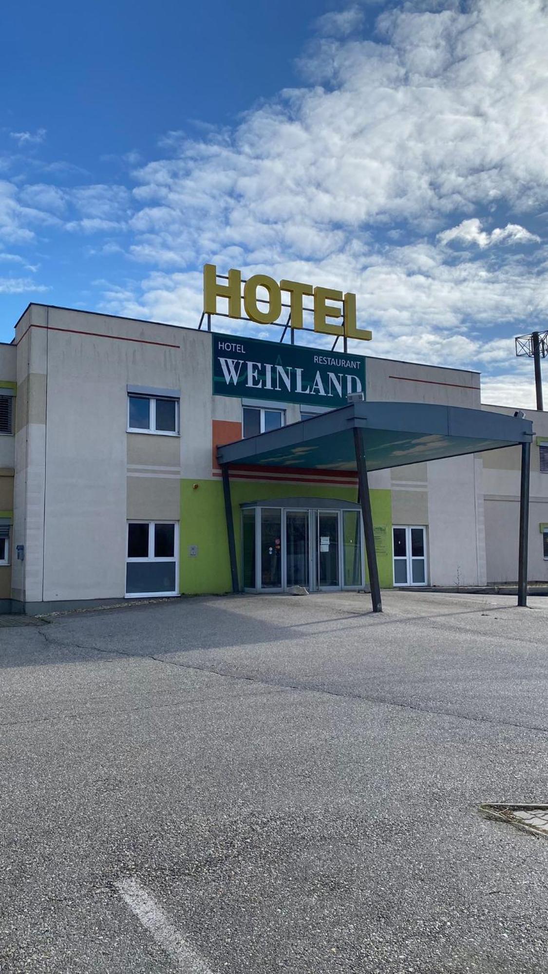 Weinland Otel Donnerskirchen Dış mekan fotoğraf
