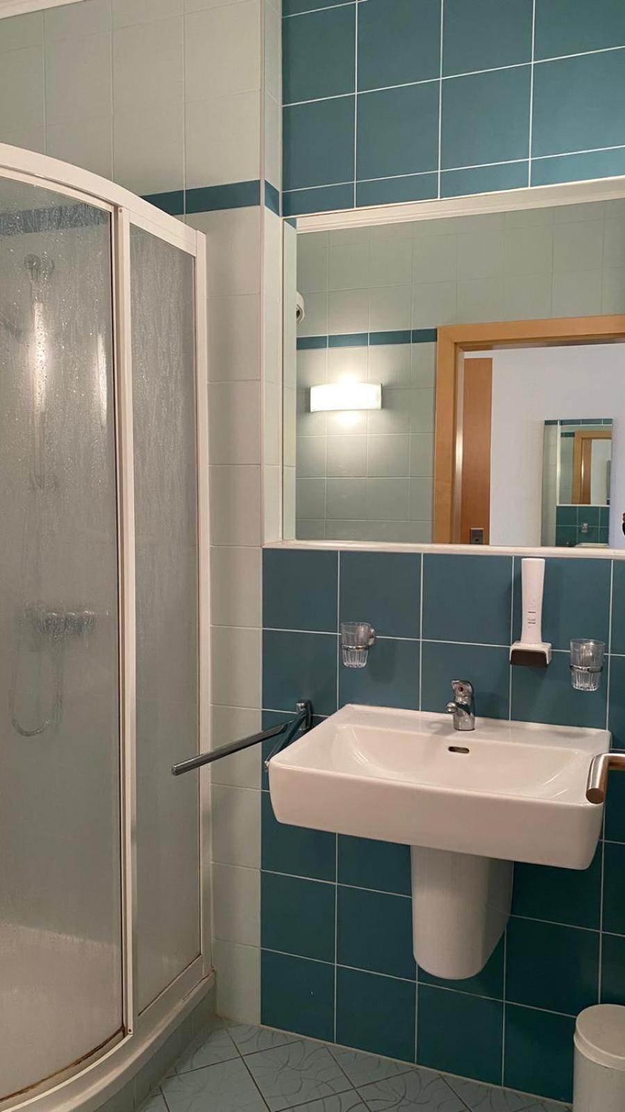 Weinland Otel Donnerskirchen Dış mekan fotoğraf