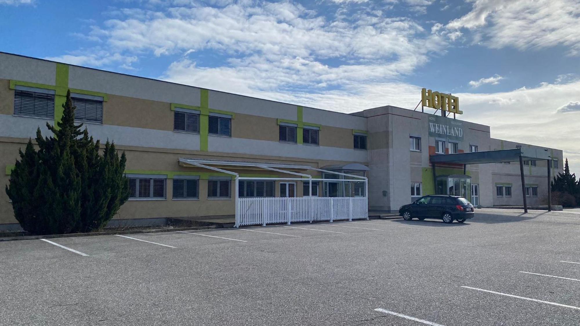 Weinland Otel Donnerskirchen Dış mekan fotoğraf