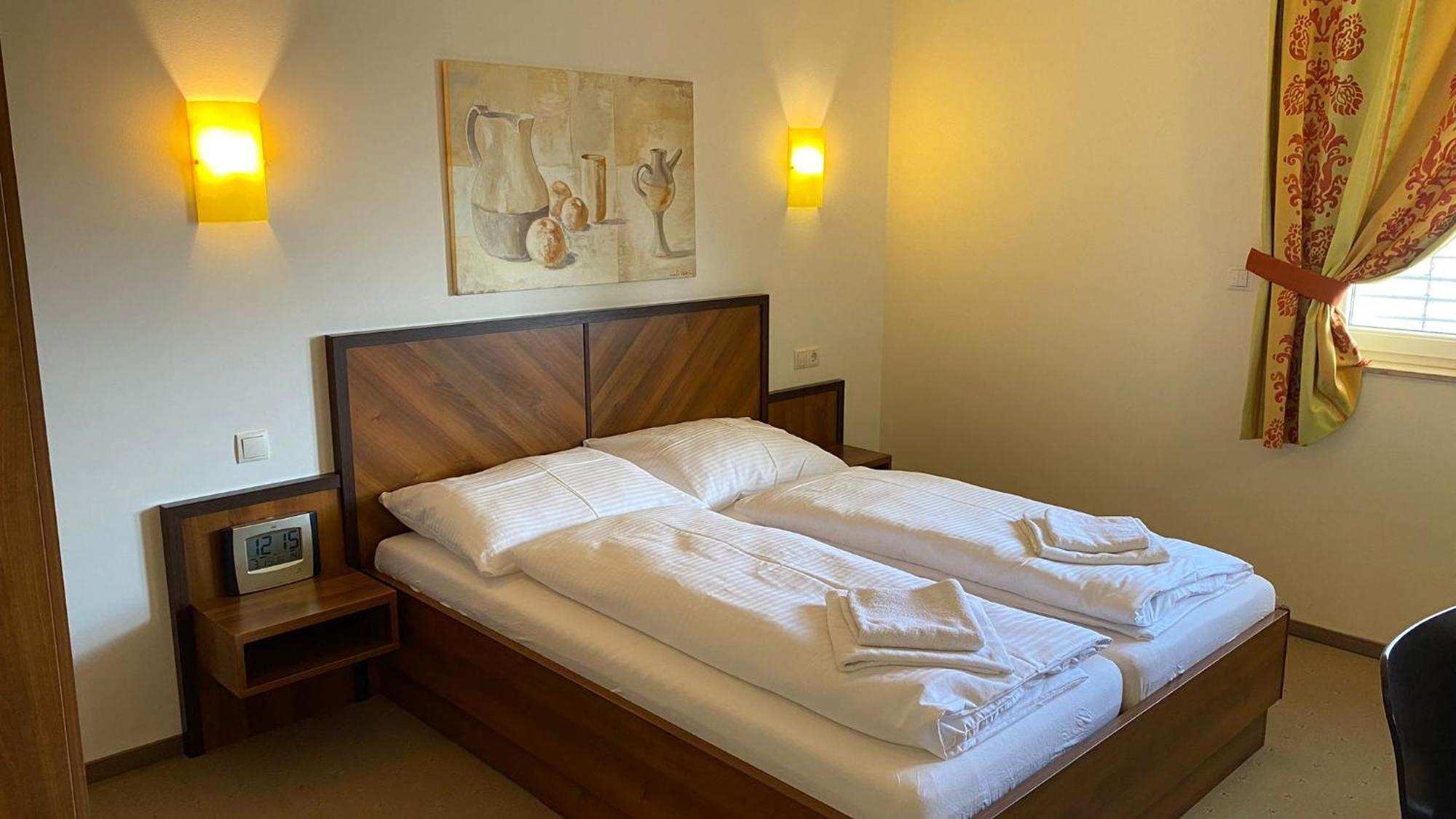 Weinland Otel Donnerskirchen Oda fotoğraf